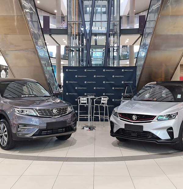 exhibitions-elevators